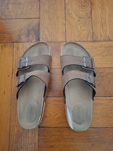 + Pantoletten Sandalen Hausschuhe Schlappen Clogs Kork Fußbett Gr.36-49 Kunden-Foto 2