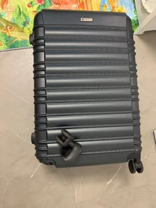 Juskys Hartschale Kofferset Reisekoffer 4 teilig - Zahlenschloss, geräuscharme 360° Rollen groß, Teleskopgriff, leicht - Koffer in Anthrazit Kunden-Foto 2