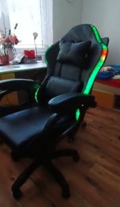 Fotel Gamingowy Dla Gracza Krzesło Biurowe Podnóżek + Masaż + Led + Pilot Zdjęcie produktu od klienta nr 2