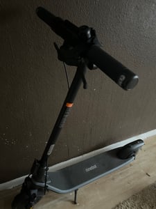 Ninebot by Segway E2 II, Klasyczna hulajnoga, Czarny, 20 km/h, 90 kg, Każda płeć, 2 szt. Zdjęcie produktu od klienta nr 2
