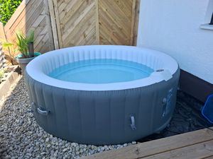 AREBOS Whirlpool aufblasbar | Ø208cm | 6 Personen | 130 Düsen | 1000L | Abdeckung Kunden-Foto 11