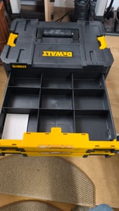 DeWALT DWST1-70706, Kasten für Kleinteile, Kunststoff, Schwarz, Gelb, 440 mm, 314 mm, 176 mm Kunden-Foto 2