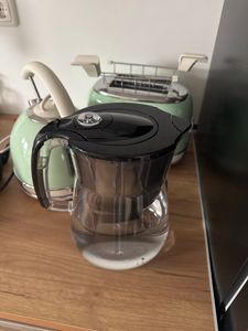 AQUAPHOR Onyx Filtre à eau SET 2,8 l incl. 3 cartouches filtrantes MAXFOR+ MG B25 Couleur : Noir Photo du client 2