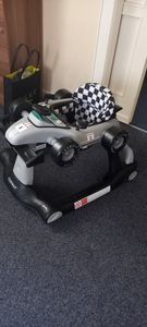 GOPLUS 4-in-1 Lauflernhilfe, Höhenverstellbare & Faltbare Lauflernwagen Tragkraft bis zu 15 kg,  Gehfrei mit Licht Musik  für Kinder von 6-18 Monaten (Gelb) Kunden-Foto 5