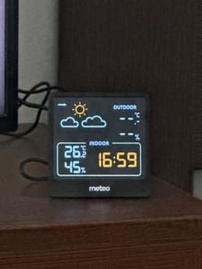 Wetterstation Meteo Sp200 Mit Wetteranzeige, Lcd-Bildschirm Und Drahtlosem Sensor Kunden-Foto 1