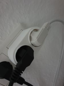 ORSEM Mehrfachsteckdose Schutzkontakt Steckdosenadapter Stromadapter Stecker Multi-Steckdose 2x Schutzkontakt-Buchse 16A max. 3500W Weiß Kunden-Foto 1