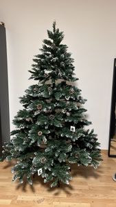 Yorbay Künstlicher Weihnachtsbaum 180CM Tannenbaum mit Ständer für Weihnachten-Dekoration  Weihnachtsbaum mit Schnee Mehrweg Kunden-Foto 1
