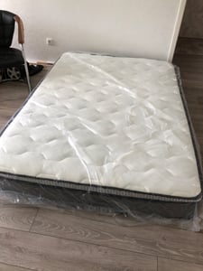 DEWINNER Matratze, 160 x 200 x 25 cm, Taschenfederkernmatratze und Memory-Schaum, 7 Zonen, ergonomisch, perfekte Unterstützung, atmungsaktiv Kunden-Foto 1