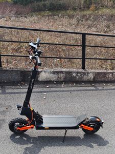 JOYOR S5 ABE- Faltbar Elektroroller - 500W Motor 48V13AH Akku 10 Zoll Reifen - Schwarz Kunden-Foto 27