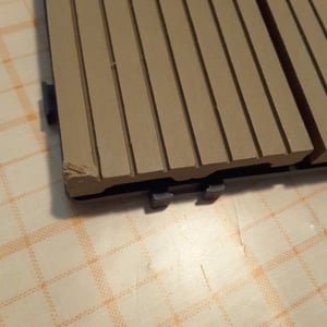 Faziango WPC Terrassenfliesen 8 m², 30 x 60 cm 48 Stücke, Terrassendielen mit 4 Latten in Holzoptik, für Garten Balkon Bodenbelag mit Drainage und Klicksystem, Anthrazit Kunden-Foto 3