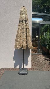 Parasol COSTWAY Hawaii, parasol ogrodowy z podwójnym baldachimem, parasol plażowy ze słomy PE, uchylny parasol ogrodowy Zdjęcie produktu od klienta nr 1