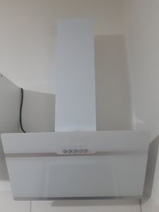 PKM S23-60 AWPX Kopffreihaube, 60 cm breit, 258 m³/h, Abluft und Umluft, 3 Leistungsstufen, Randabsaugungstechnik, LED-Beleuchtung, weiß mit Edelstahlapplikation Kunden-Foto 4