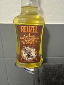 Reuzel Daily Shampoo, 1000 ml, Shampoo, Nicht-professionell, Männer, Alle Haare, Flasche Kunden-Foto 1