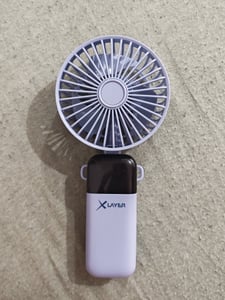 Xlayer Handventilator klappbar/wiederaufladbar mit Smartphonehalterung Kunden-Foto 2
