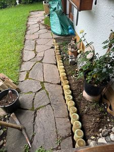 BOOGARDI Zaunpfosten Holz in 39 Größen · Ø8cm Länge 30cm · Palisaden Holzpfahl trocken KDI IV Rundholz Baumpfahl Holzzaun Gartenzaun Beet Kunden-Foto 1