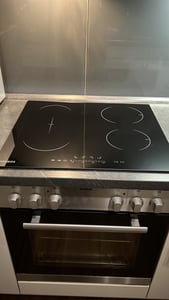 Płyta szklano-ceramiczna AREBOS 77 cm | 5 stref gotowania 8700 W | Sensor Touch Zdjęcie produktu od klienta nr 3