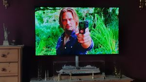 LG QNED 55QNED86T6A, 139,7 cm (55"), 3840 x 2160 Pixel, QNED, Smart-TV, WLAN, Blau Kunden-Foto 1