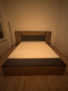 MODFU Doppelbett 180×200 Polsterbett mit gepolstertem Kopfteil,Holzbett Bettgestell mit Leselampen,Stauraumbank, Metall-Lattenrost,ohne Matratze,Eiche Kunden-Foto 2