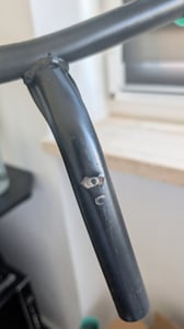 Malplay - Vélo sans pédales / vélo tout-terrain pour enfants à partir de 2 ans - Roues Eva 12 pouces - 1,8 kg - Noir et marron - Jusqu'à 50 kg Photo du client 1