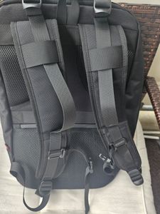 Zaino Diablo Zaino da scuola Zaino da escursionismo per laptop Cerniera impermeabile con chiusura a combinazione Porta di ricarica USB Numerose tasche Multifunzionale, Colore: nero Foto del cliente 4