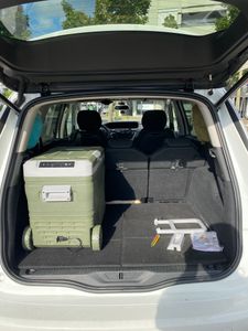 Klarstein PolarForce 30-Liter-Kühlbox – Elektrische Kompressor-Kühlbox mit LCD-Bedienfeld, -20°C bis 20°C, ECO-Modus, Batteriewächter, Räder und Griffe, Ideal für Camping und Road-Trips, Gefrierbox Kunden-Foto 1