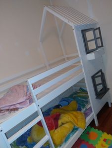 Flieks Lit superposé 90x200cm Lit d'enfant avec protection contre la chute, lit surélevé avec échelle, lit de maison avec sommier à lattes Lit en bois pour 2 enfants, lit en pin Photo du client 1