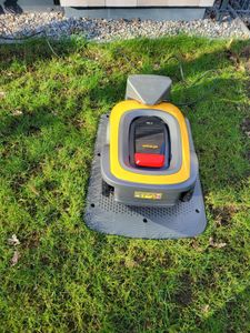 STIGA Rasenroboter A 300, kabellos, autonom, für Rasenflächen von 450 m² Kunden-Foto 25