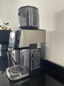 FATABETA Entsafter Slow Juicer 135 mm Große Öffnung elektrisch entsafter für Gemüse und Obst 1,6 L Füllvolumen mit 2 Gläsern, Elektrische Saftpresse Kunden-Foto 4