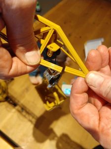 Malplay Ferngesteuerter Turmkran Mit Funktionen | Xxl 128M Hoch | Baufahrzeug Großer Drehbarer Baukran | Ab 3 Jahren | Geschenk Für Kinder Und Erwachsene Kunden-Foto 2