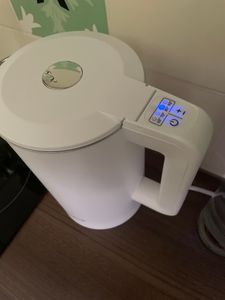 Aigostar Smart Glas-Wasserkocher 1,7L: WLAN & Alexa, 40°C-100°C Temperaturwahl, Innen 100% Edelstahl (Plastikfrei), Strix-Kontrolle, Schwarz Kunden-Foto 2