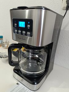 Taylor Swoden Filterkaffeemaschine 950 W, 1.5L/12 Tassen, Anti-Tropf, 24H Timer, 40 Mins Warmhaltefunktion, BPA-frei 1.5 l Kaffeekanne Wiederverwendba Kunden-Foto 2