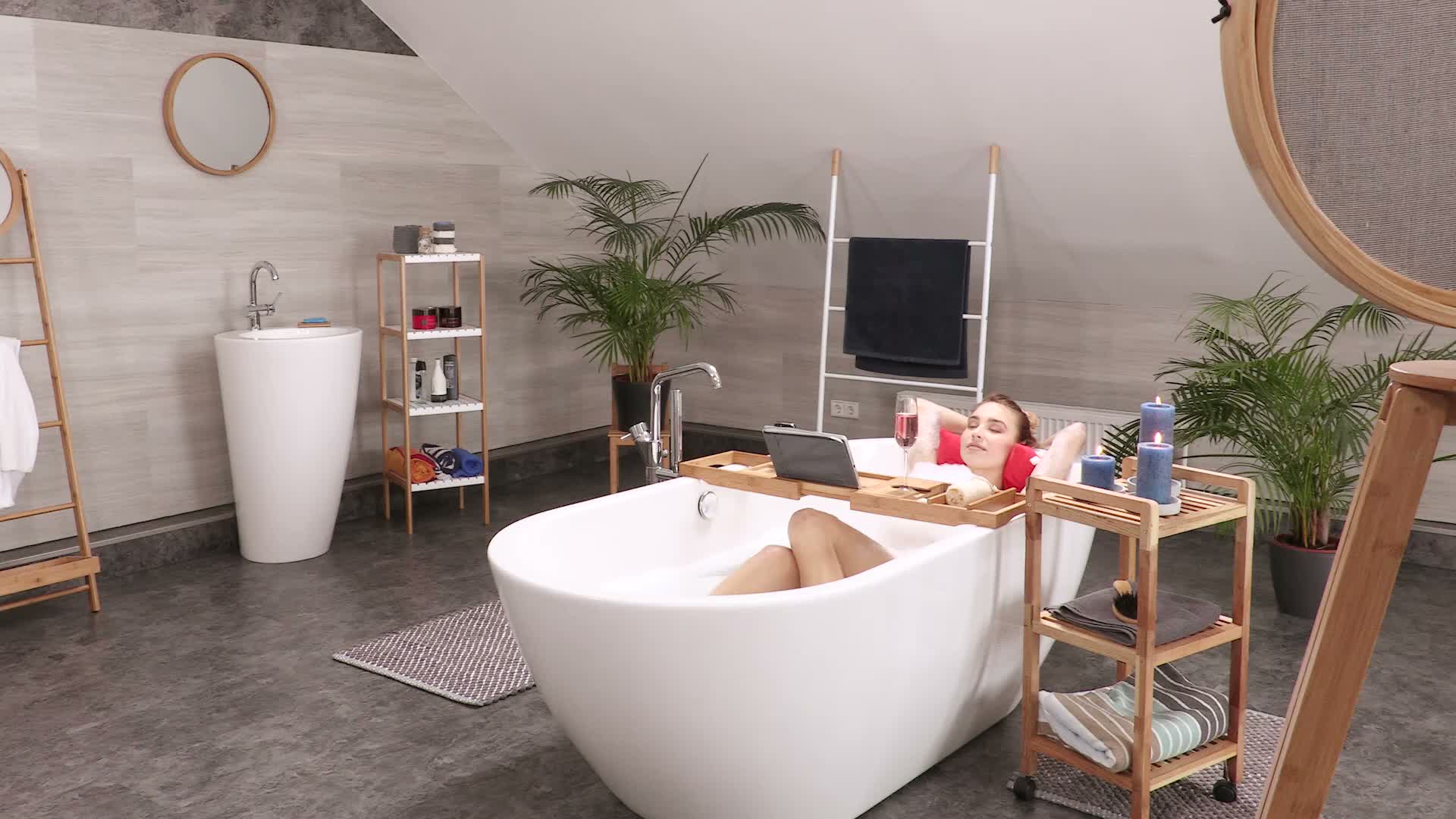 Relaxdays Badewannenablage Bambus, ausziehbares Produktbild-Vorschau 7