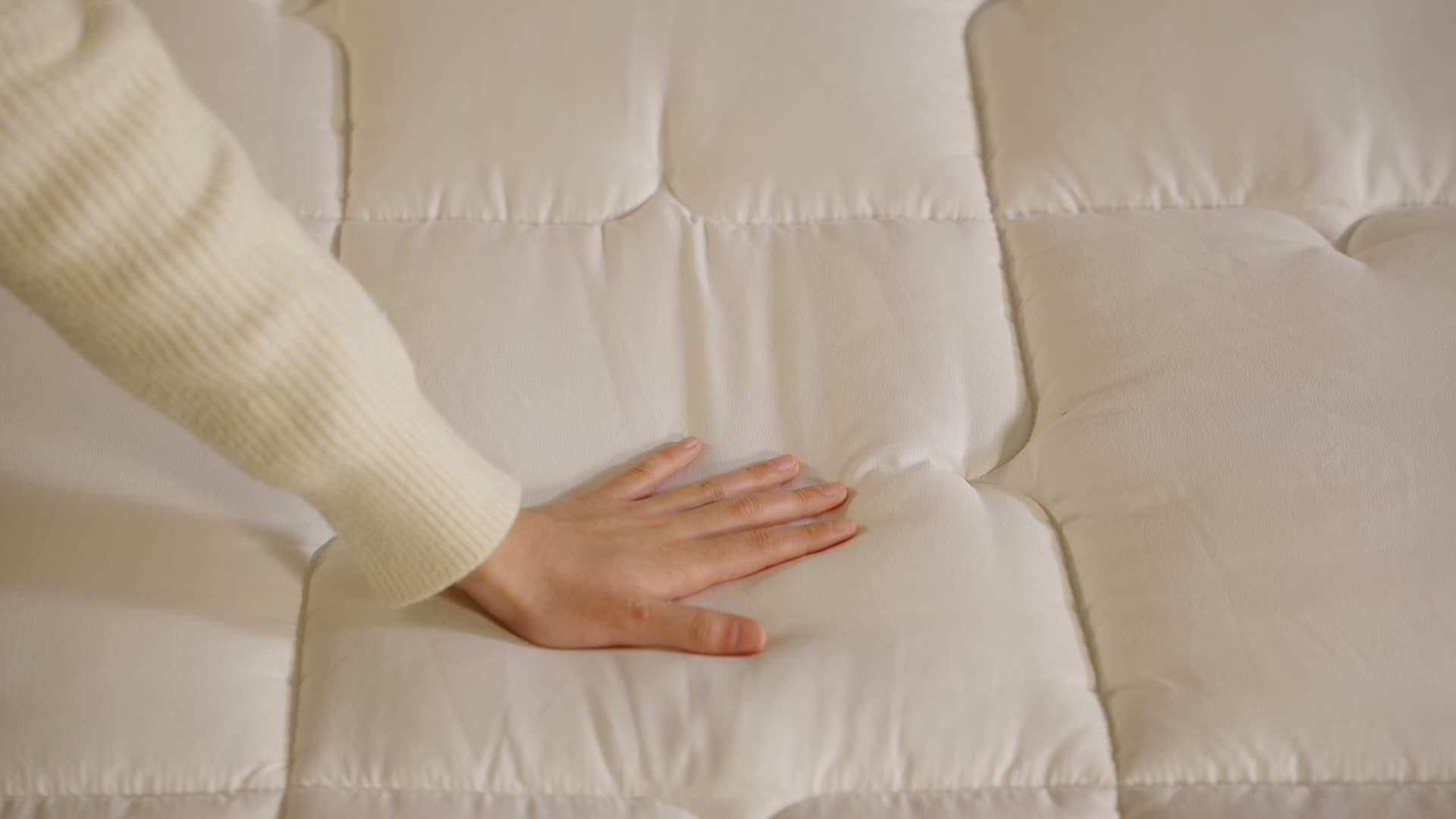 CASABEL Zeer Warm Winterdekbed, 700 g/m², 155x220cm, Productafbeelding-voorbeeld 7