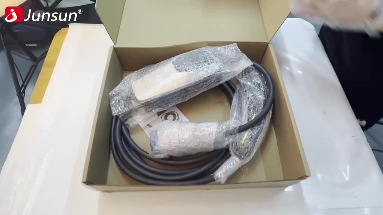 JUNSUN Typ 2 Ladekabel CEE16A-Stecker Mit Schuko Adapter Produktbild-Vorschau 7