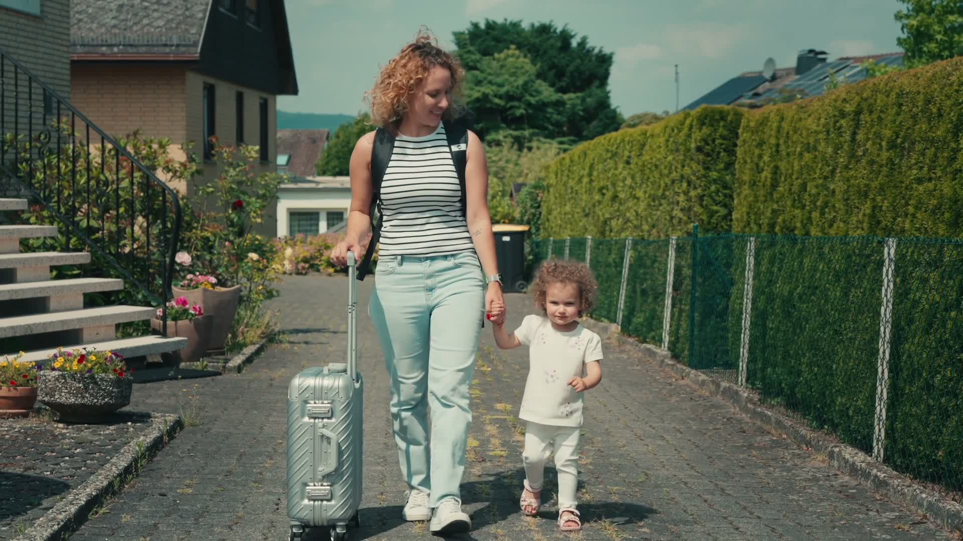 Baby Reisebett mit Matratze & Rucksack – in 15 Sek. Produktbild-Vorschau 7