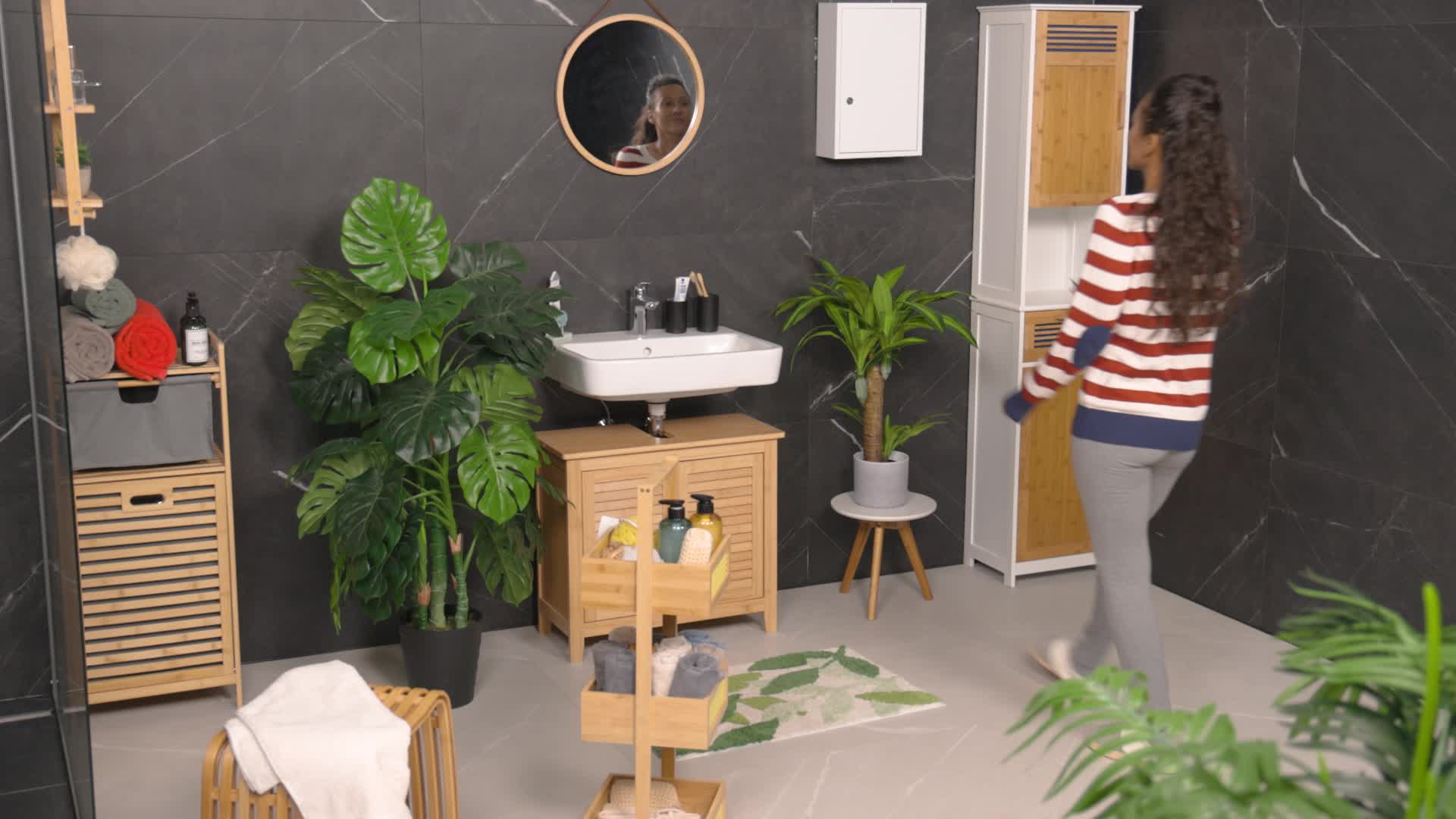Relaxdays Medizinschrank, abschließbarer Apothekerschrank, Produktbild-Vorschau 7