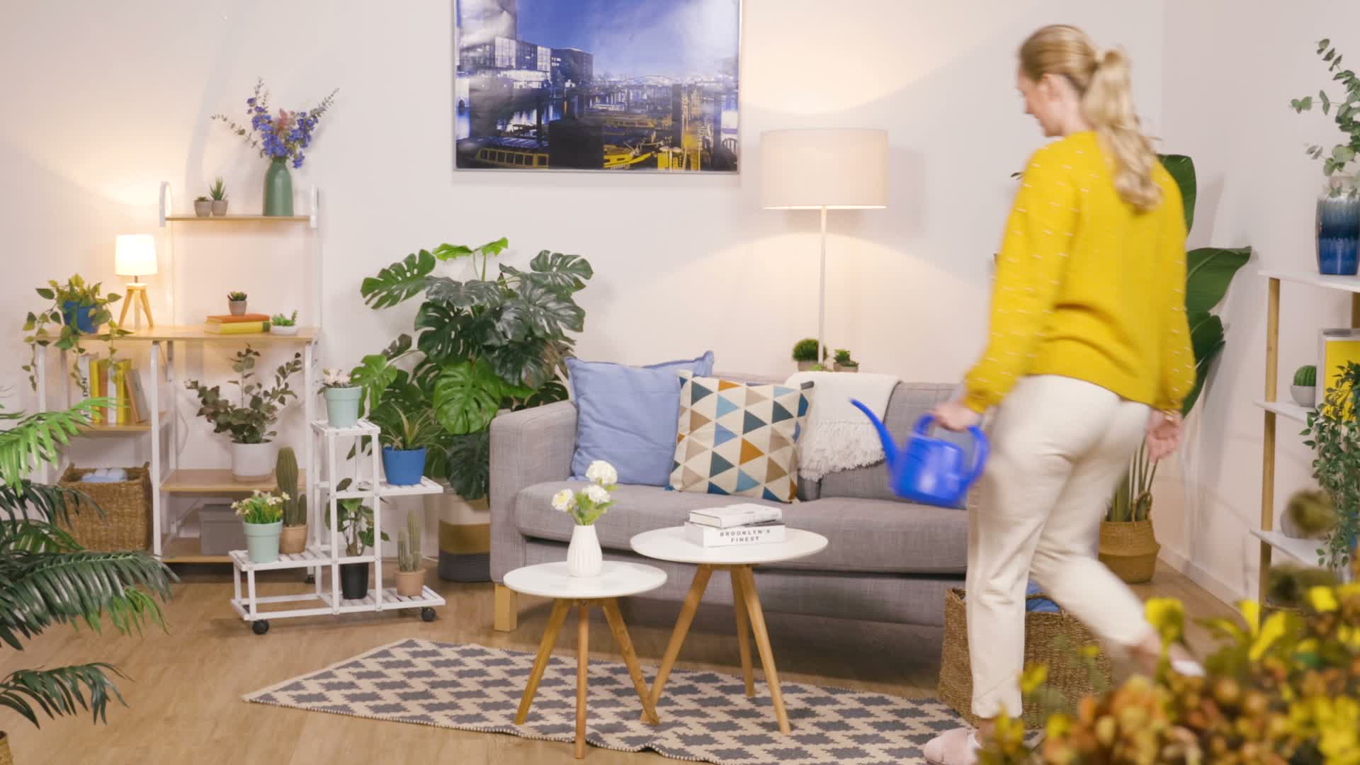 Relaxdays Pflanzenständer, 4 Ablagen, Pflanzentreppe für Produktbild-Vorschau 7