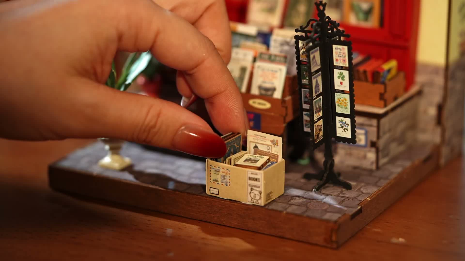 ROBOTIME 3D-Puzzle, DIY-Miniaturhaus Aromatic Coffee Cart, Produktbild-Vorschau 7
