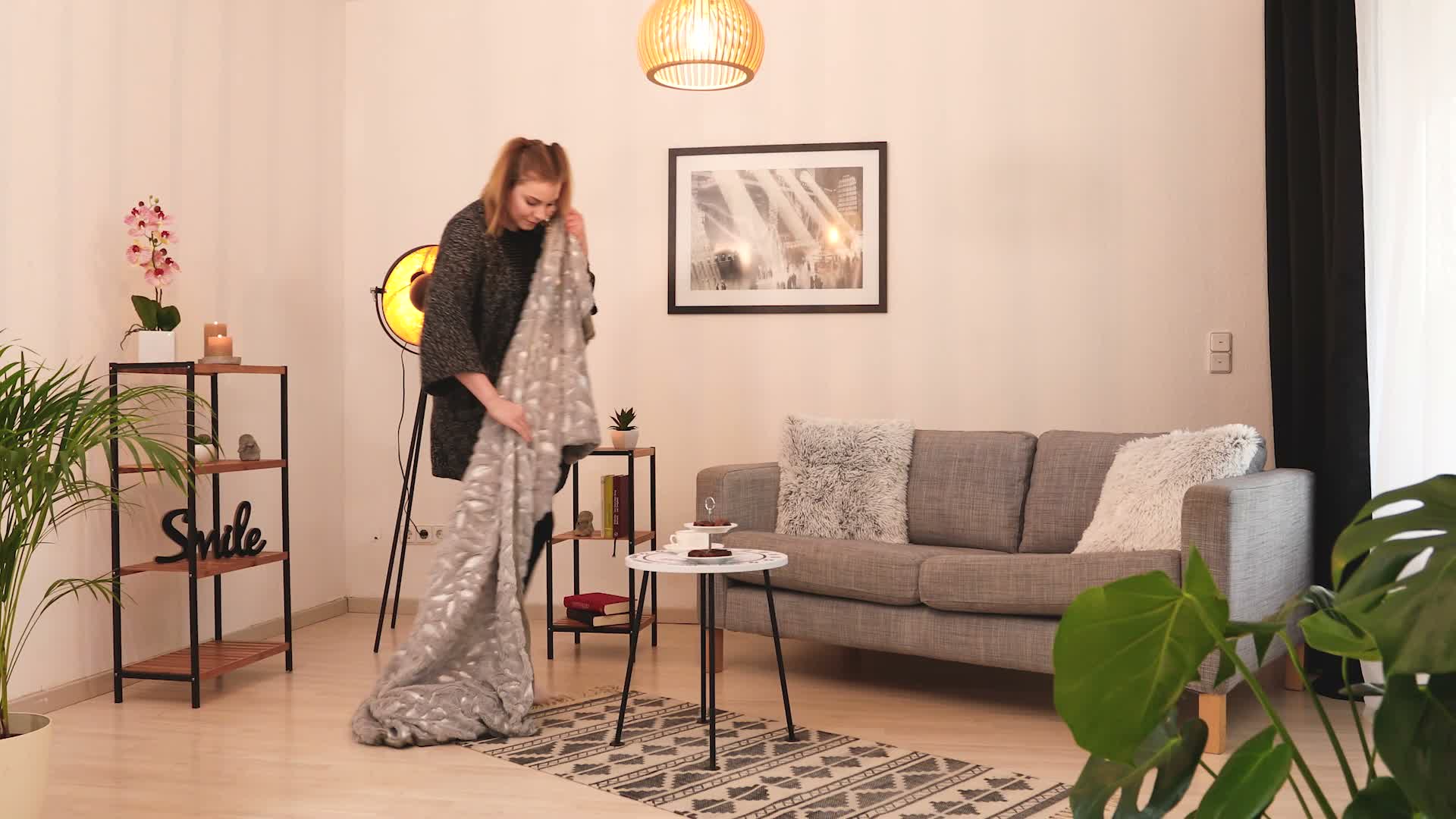 Relaxdays Regal Bambus, universales Standregal, 3 Ablagen, Produktbild-Vorschau 7