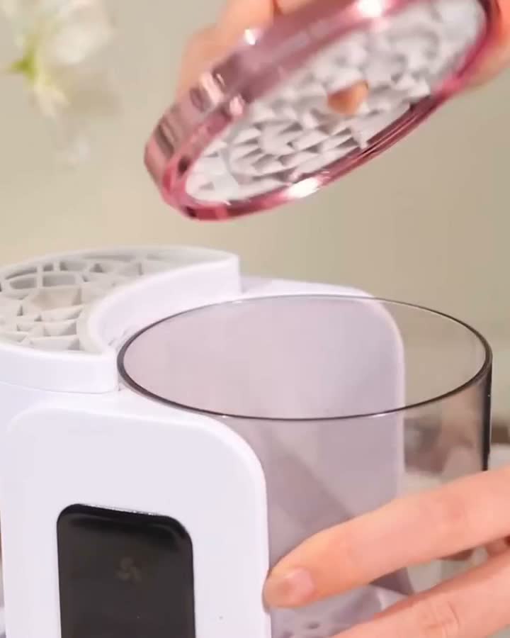 Automatischer Make-Up Pinselreiniger mit Trocken- und Produktbild-Vorschau 7