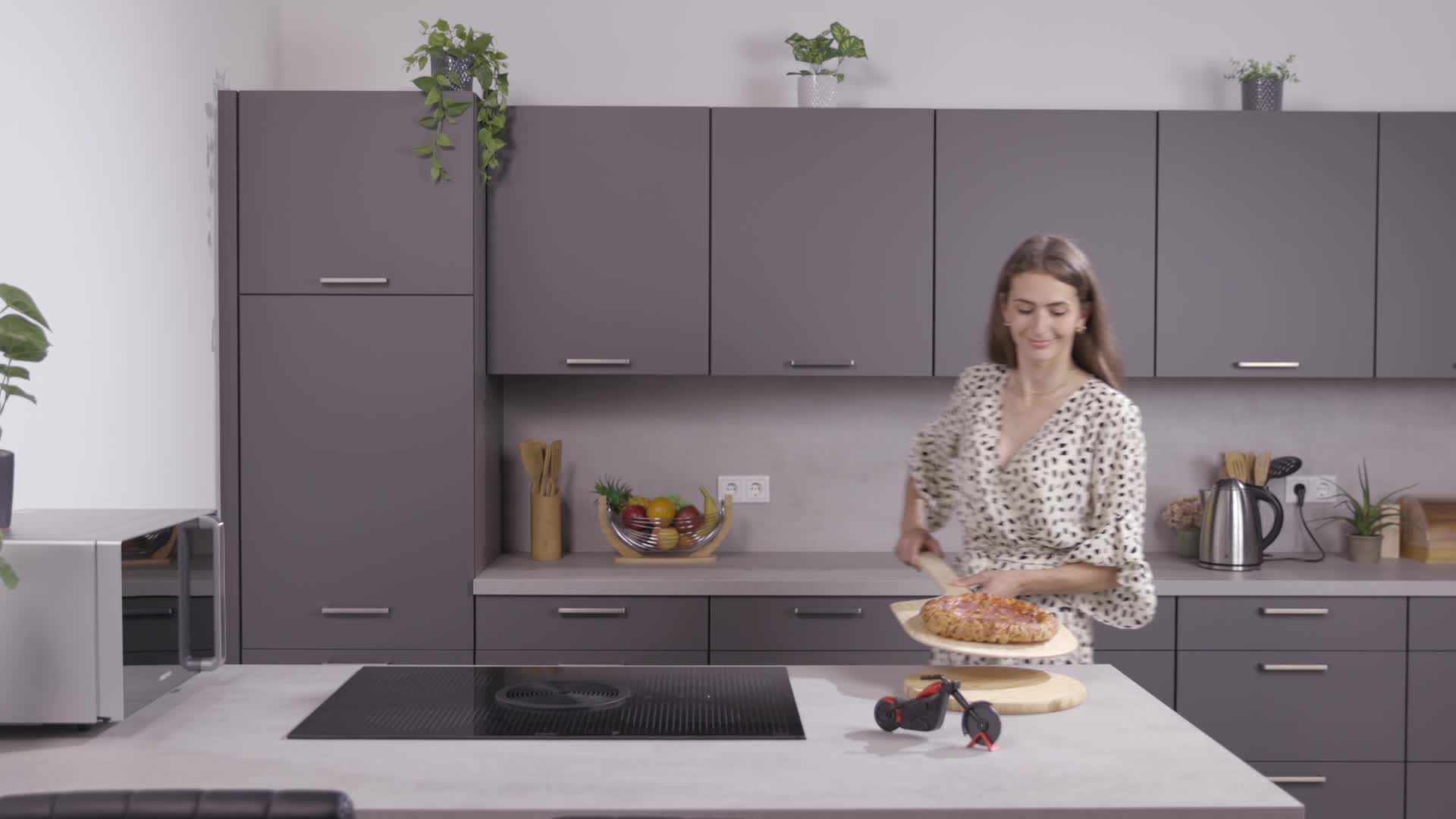Relaxdays Pizzaschieber XXL, Holz, extra langer Griff, Produktbild-Vorschau 7