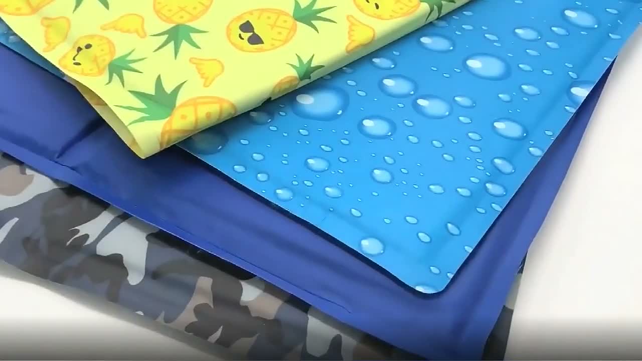 KANDONEX Kühlmatte Hund & Katze – Selbstkühlende Produktbild-Vorschau 7