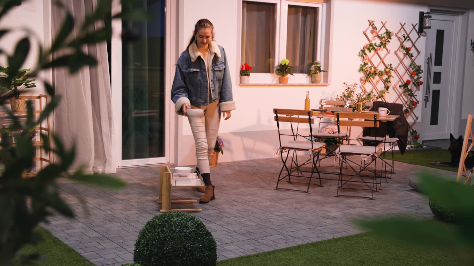 Relaxdays Futterstation Hund, höhenverstellbare Hundebar, Produktbild-Vorschau 7