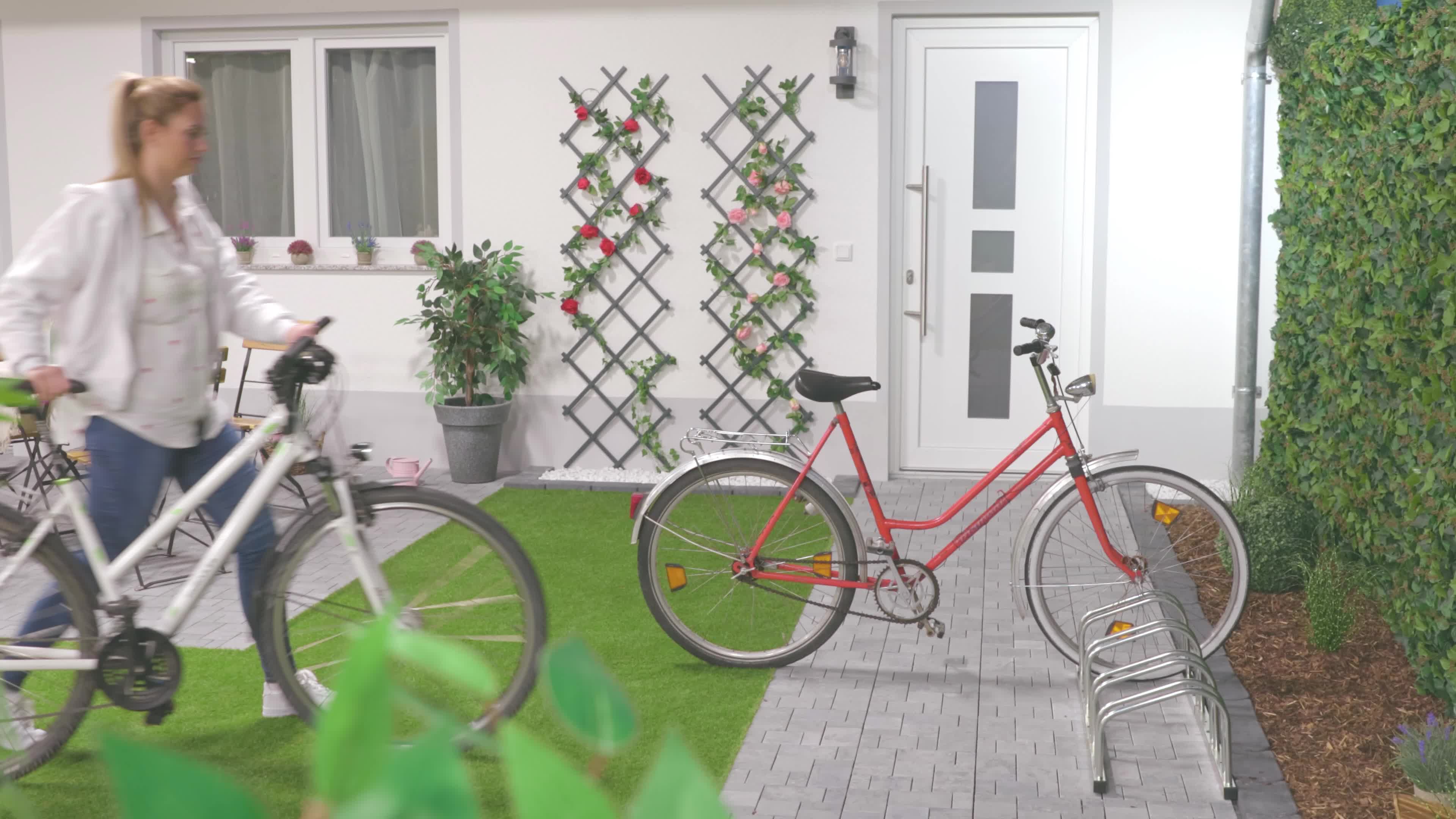 Relaxdays Fahrradständer Boden, für 4 Fahrräder, bis 50 mm Produktbild-Vorschau 7