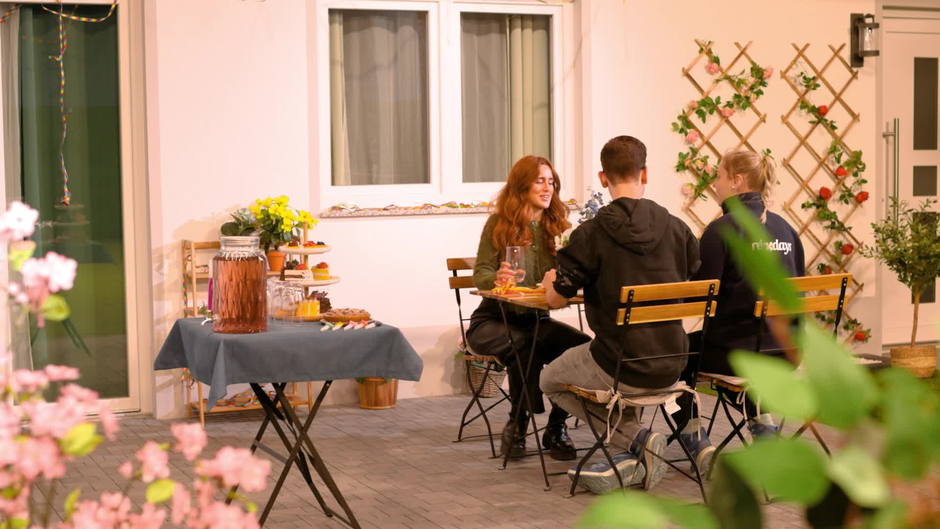 Relaxdays Getränkespender, Limobehälter 5L, Rauten-Design, Produktbild-Vorschau 7