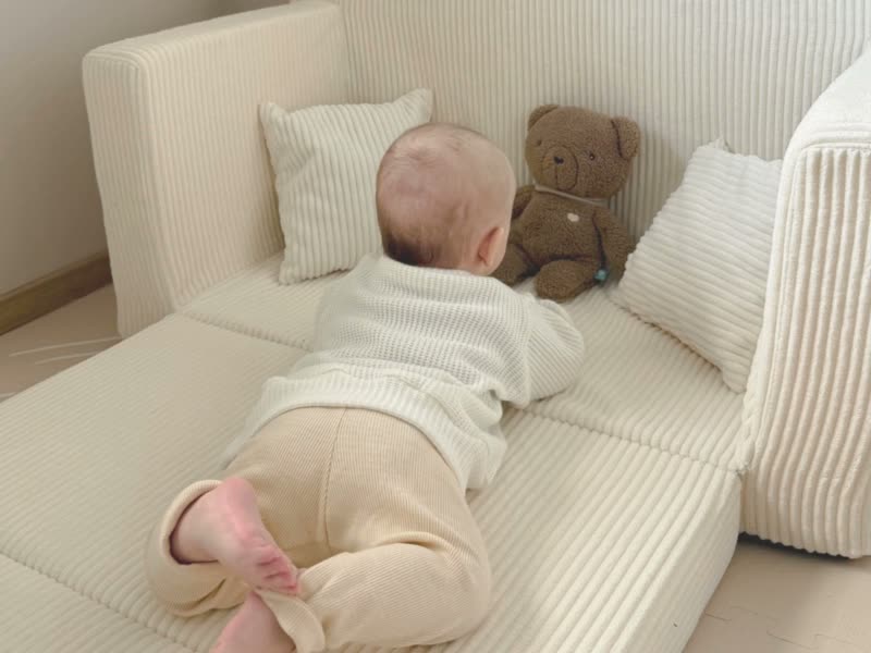 Flumi Sofa dziecięca rozkładana piankowa z funkcją spania - Podgląd zdjęcia produktu 7