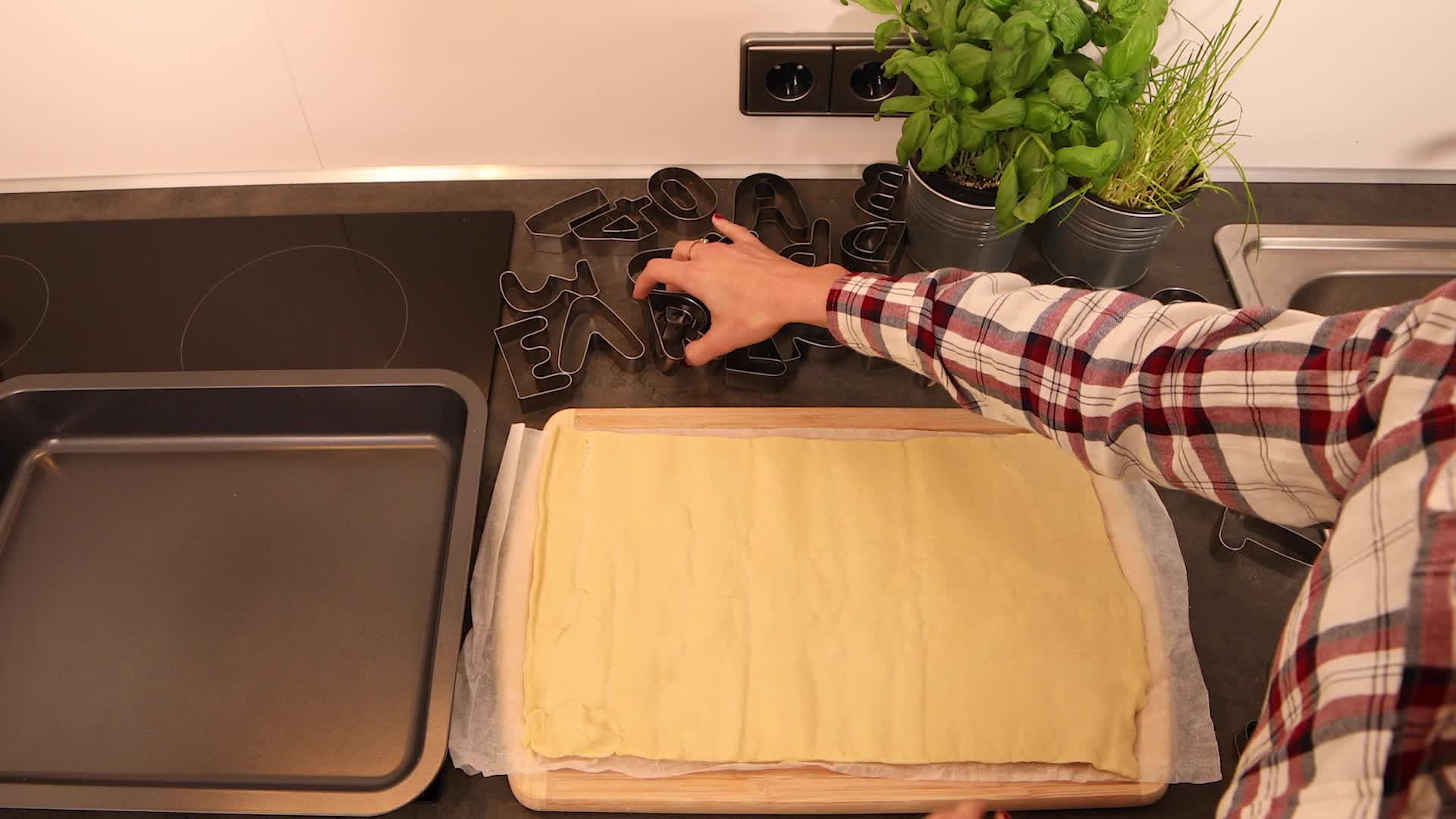 Relaxdays Plätzchen Ausstecher, 36-teiliges Set, Produktbild-Vorschau 7