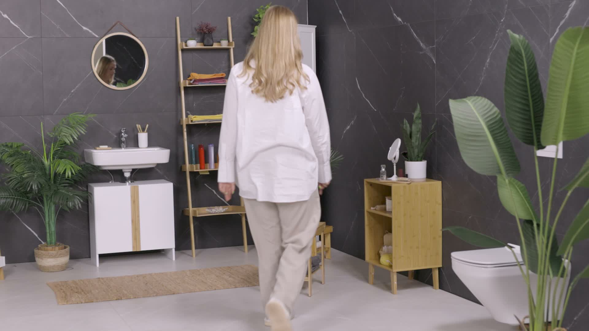 Relaxdays Badhocker aus Bambus, Sitzhocker mit extra Produktbild-Vorschau 7
