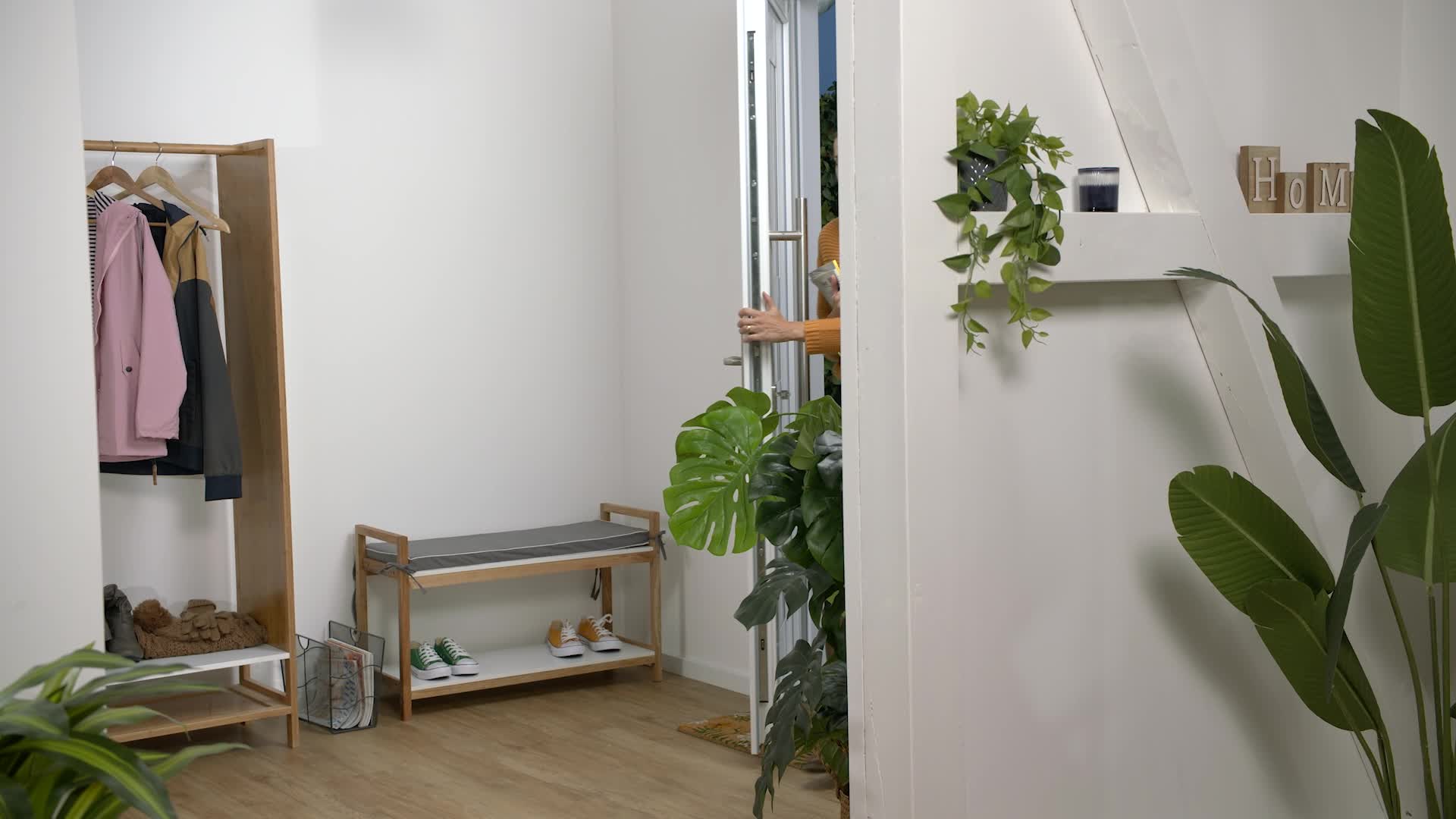Relaxdays Zeitungsständer, moderner Zeitungshalter, Produktbild-Vorschau 7