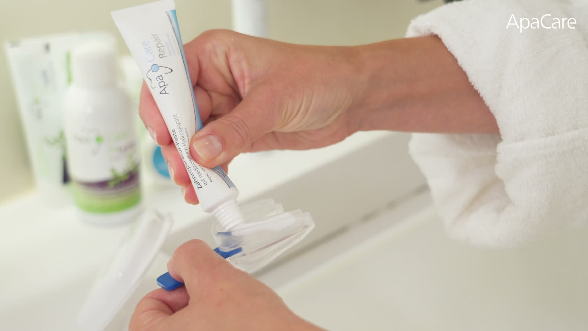 ApaCare Repair Zahnschiene für Zahnreparatur Whitening & Produktbild-Vorschau 7